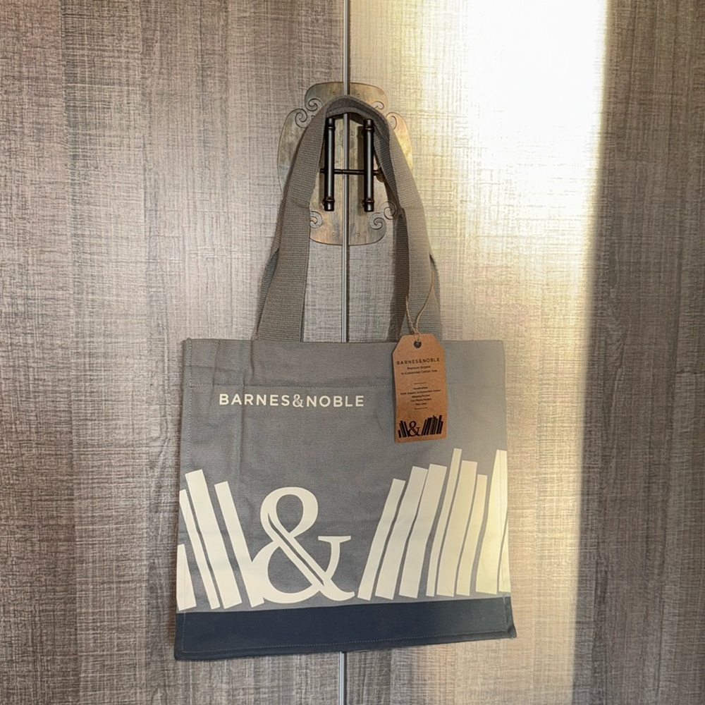 Barnes & Noble 100% Cotton Grey Canvas Tote‎ with Natural Colour Print